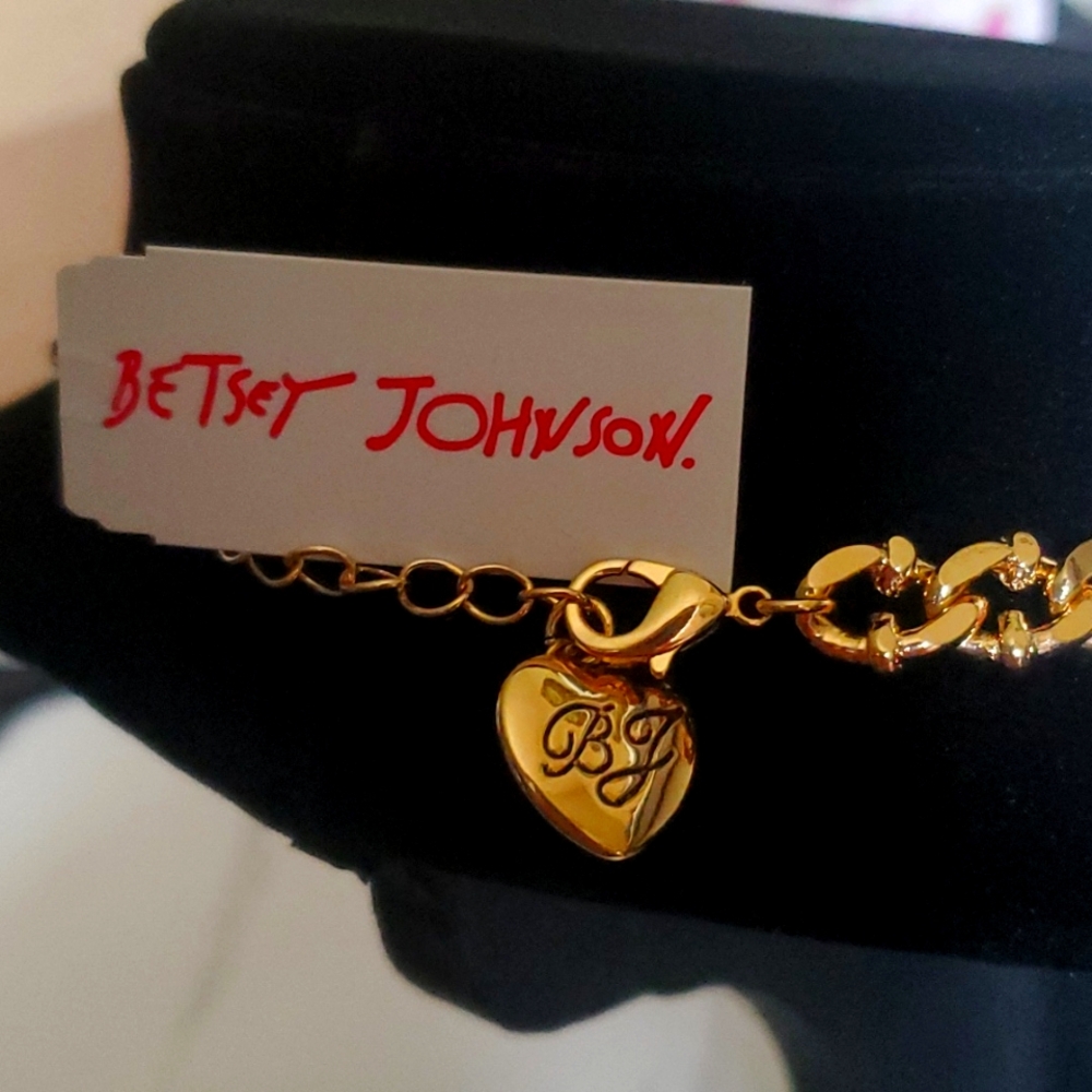 Betsey Johnson Strawberry Crystal Charm Necklace π - Picture 6 of 7